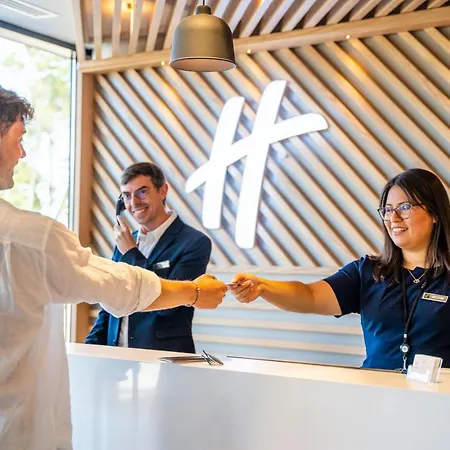 - Bordeaux-merignac By Ihg Hotel Mérignac