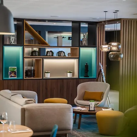 - Bordeaux-merignac By Ihg Hotel 4*