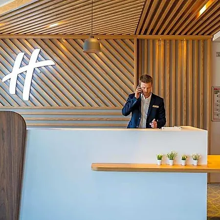 - Bordeaux-merignac By Ihg Hotel 4*