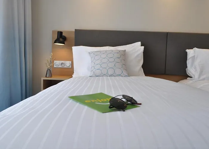 - Bordeaux-merignac By Ihg Hotel 4*